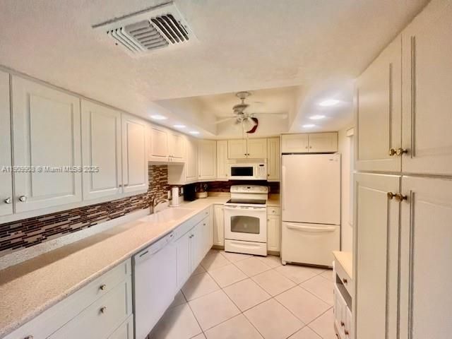 For Sale: $279,000 (2 beds, 2 baths, 1184 Square Feet)