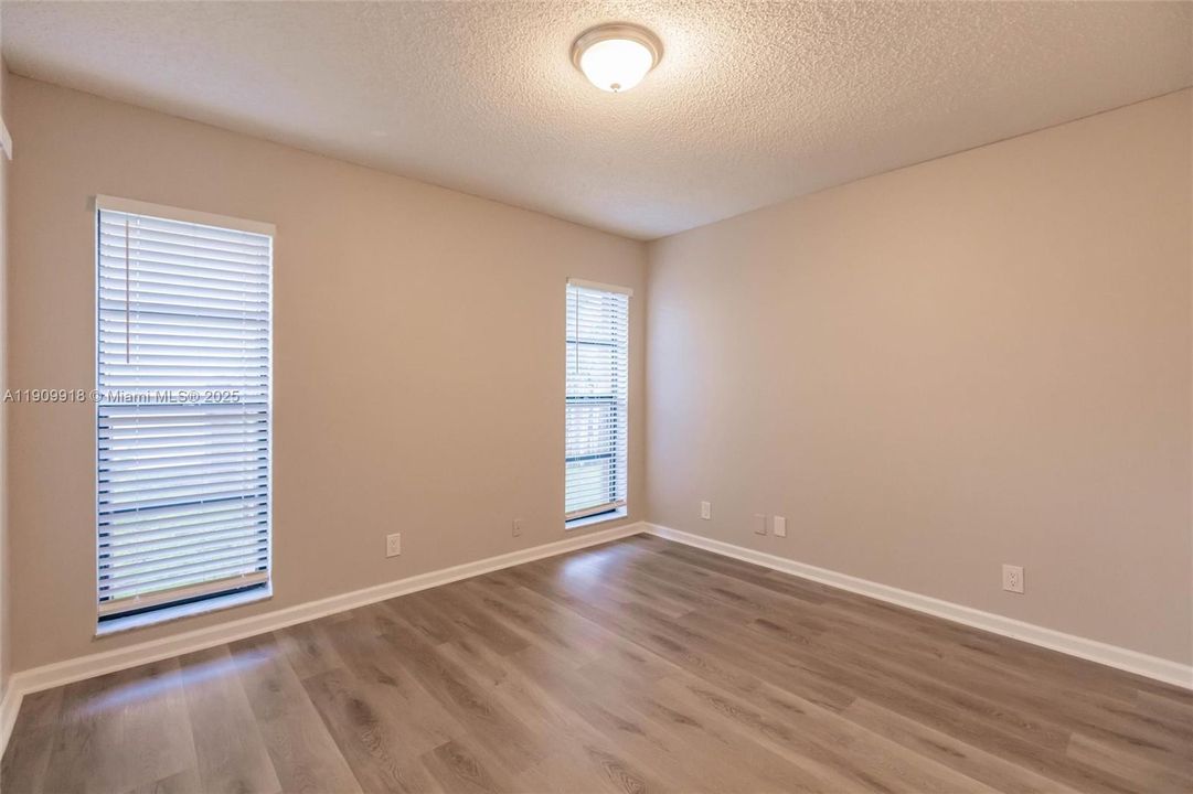 Active With Contract: $669,900 (3 beds, 2 baths, 2106 Square Feet)