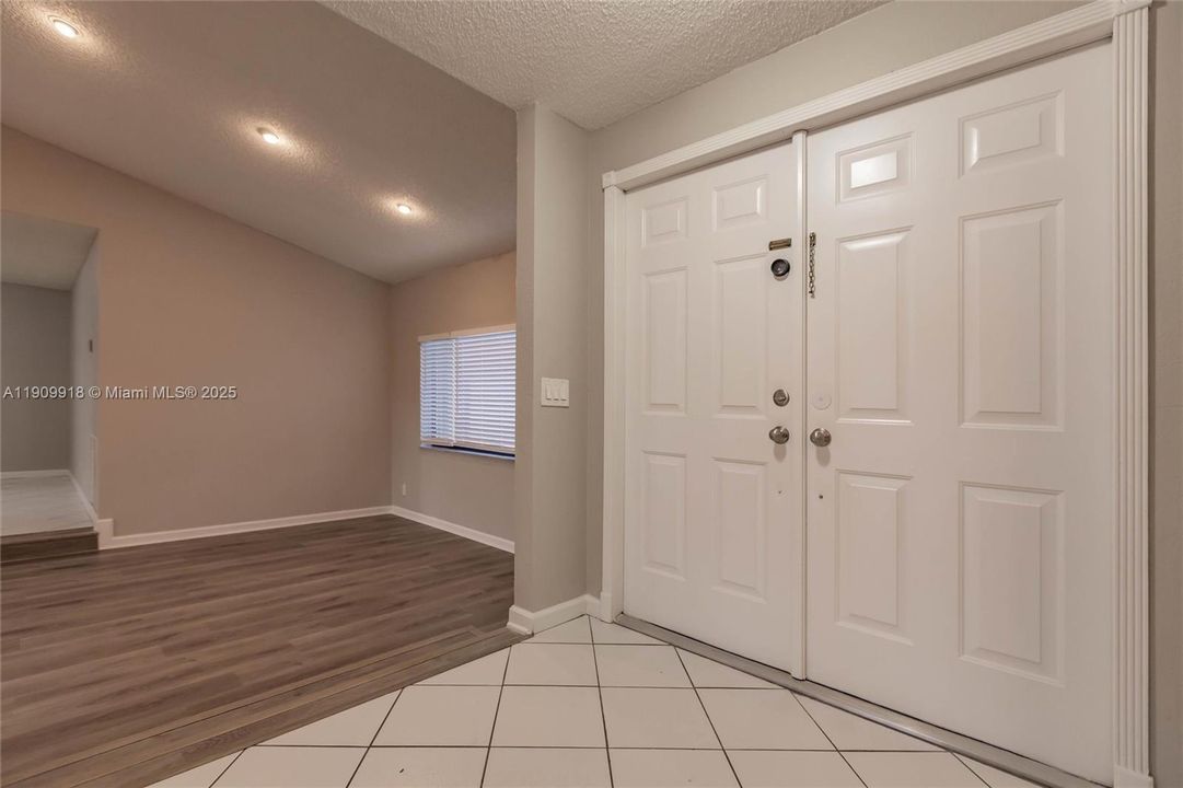 Active With Contract: $669,900 (3 beds, 2 baths, 2106 Square Feet)