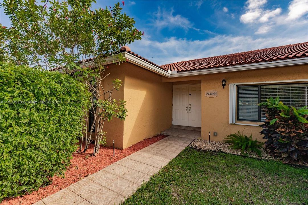 Active With Contract: $669,900 (3 beds, 2 baths, 2106 Square Feet)