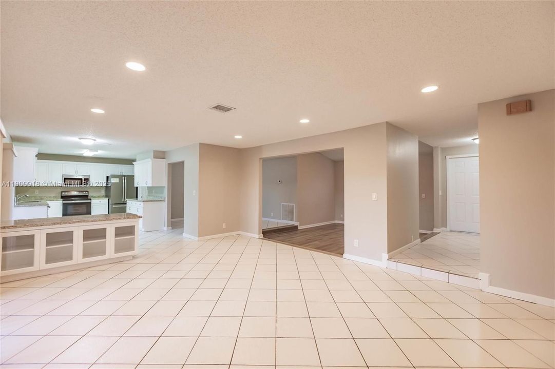 Active With Contract: $669,900 (3 beds, 2 baths, 2106 Square Feet)