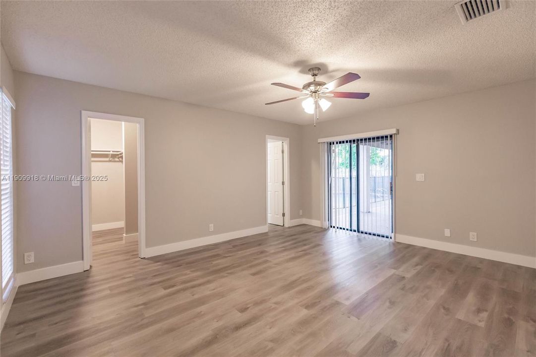 Active With Contract: $669,900 (3 beds, 2 baths, 2106 Square Feet)