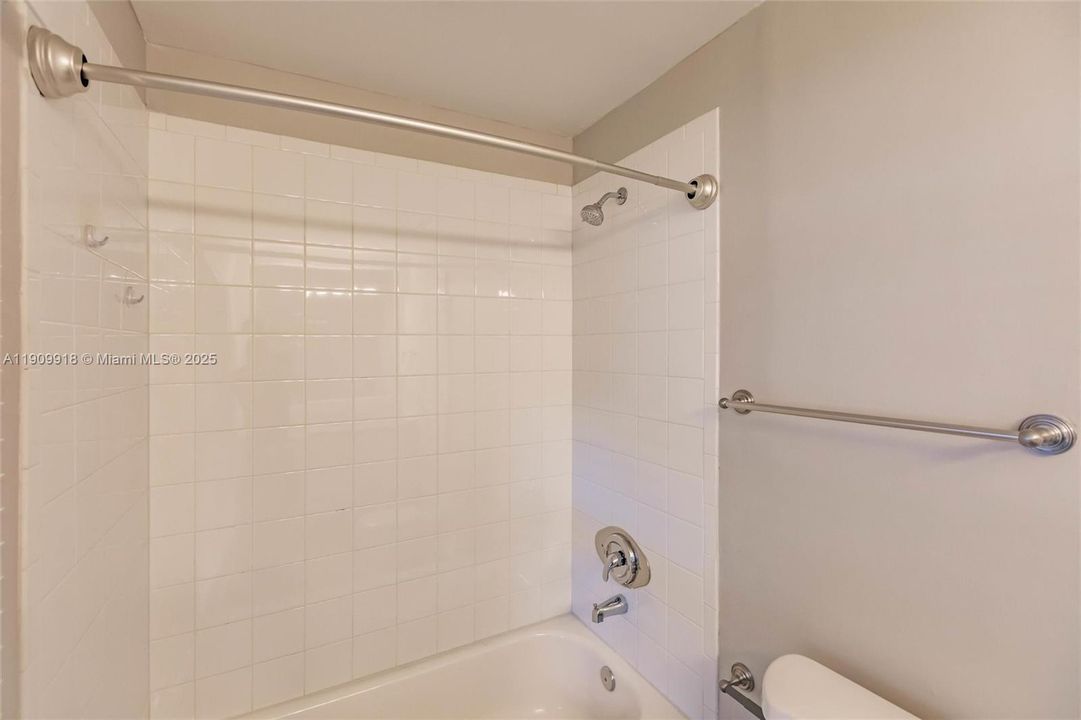 Active With Contract: $669,900 (3 beds, 2 baths, 2106 Square Feet)