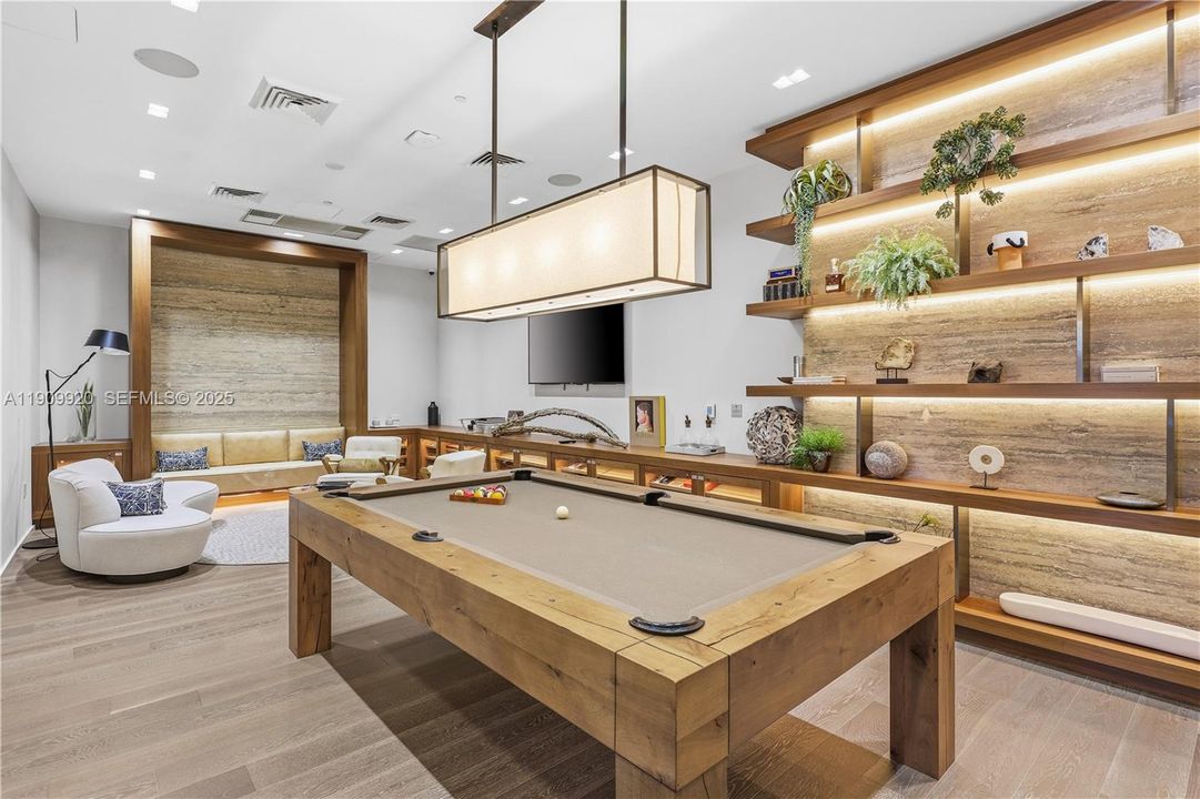 For Sale: $8,150,000 (4 beds, 4 baths, 3767 Square Feet)