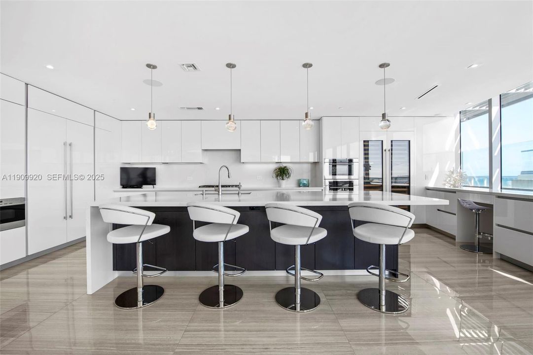 For Sale: $8,150,000 (4 beds, 4 baths, 3767 Square Feet)