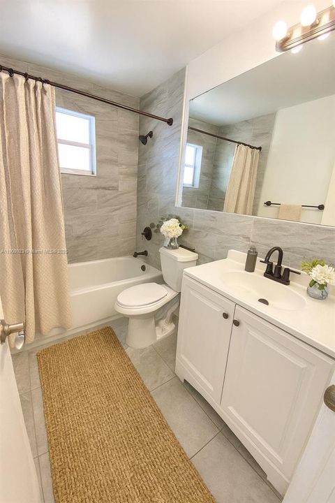 合同活跃: $1,675 (1 贝兹, 1 浴室, 650 平方英尺)