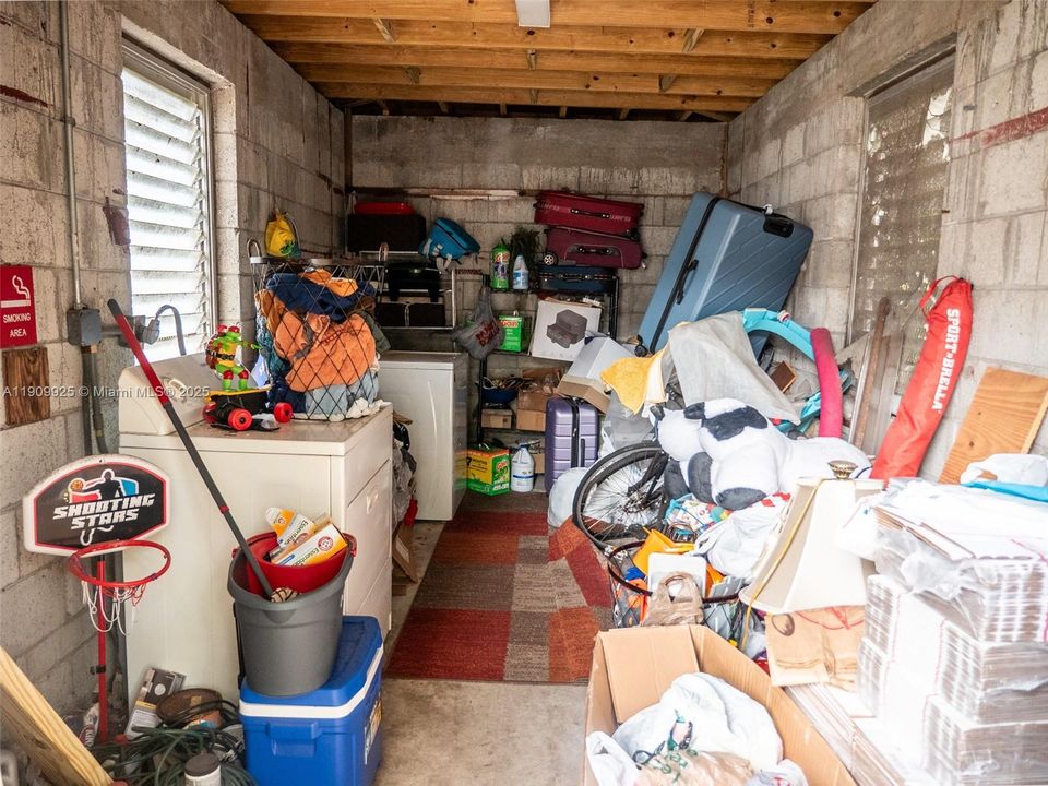 Activo con contrato: $625,000 (2 camas, 1 baños, 1071 Pies cuadrados)