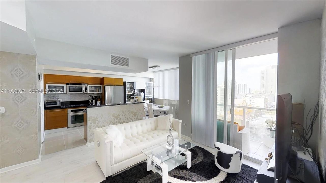 For Rent: $5,000 (2 beds, 2 baths, 1146 Square Feet)