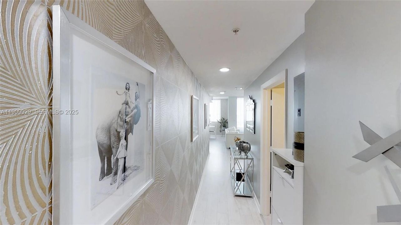 For Rent: $5,000 (2 beds, 2 baths, 1146 Square Feet)