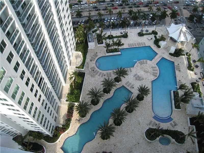 For Rent: $5,000 (2 beds, 2 baths, 1146 Square Feet)