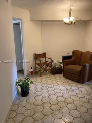 En Venta: $114,500 (2 camas, 2 baños, 950 Pies cuadrados)