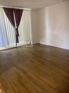 En Venta: $114,500 (2 camas, 2 baños, 950 Pies cuadrados)