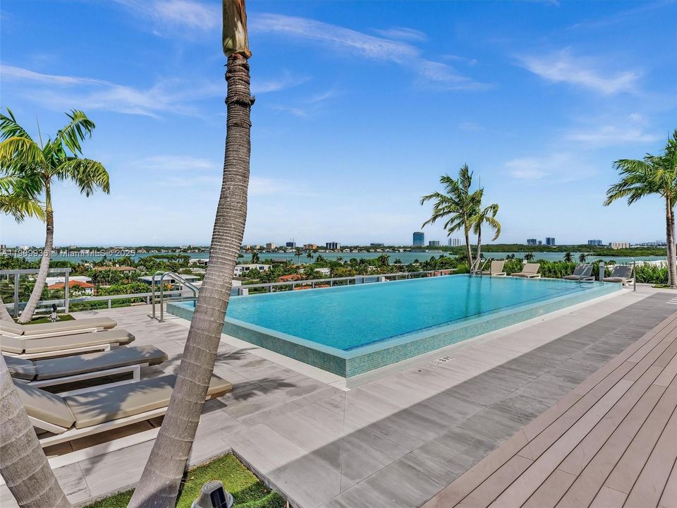 En Venta: $2,000,000 (3 camas, 3 baños, 1882 Pies cuadrados)