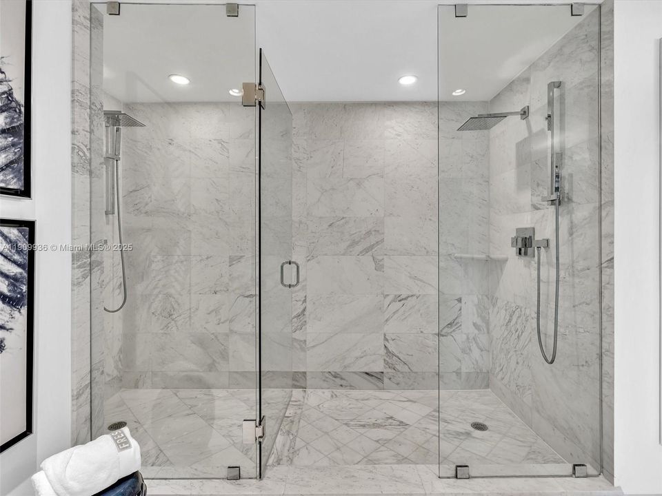 En Venta: $2,000,000 (3 camas, 3 baños, 1882 Pies cuadrados)