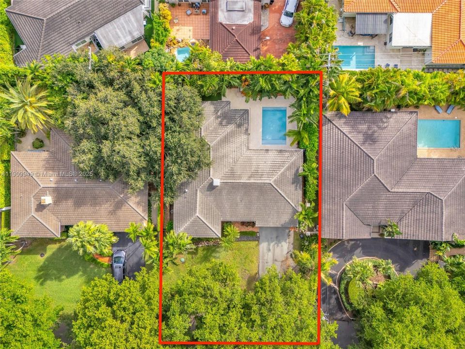 На продажу: $1,925,000 (3 спален, 3 ванн, 1990 Квадратных фут)