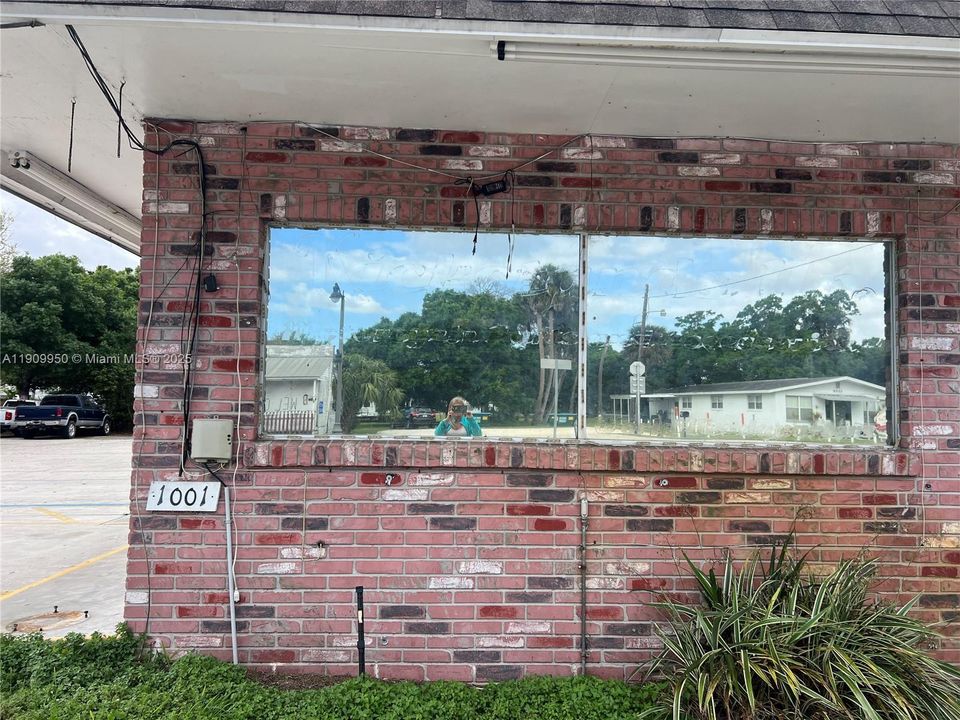 For Rent: $6,000 (0 beds, 0 baths, 0 Square Feet)