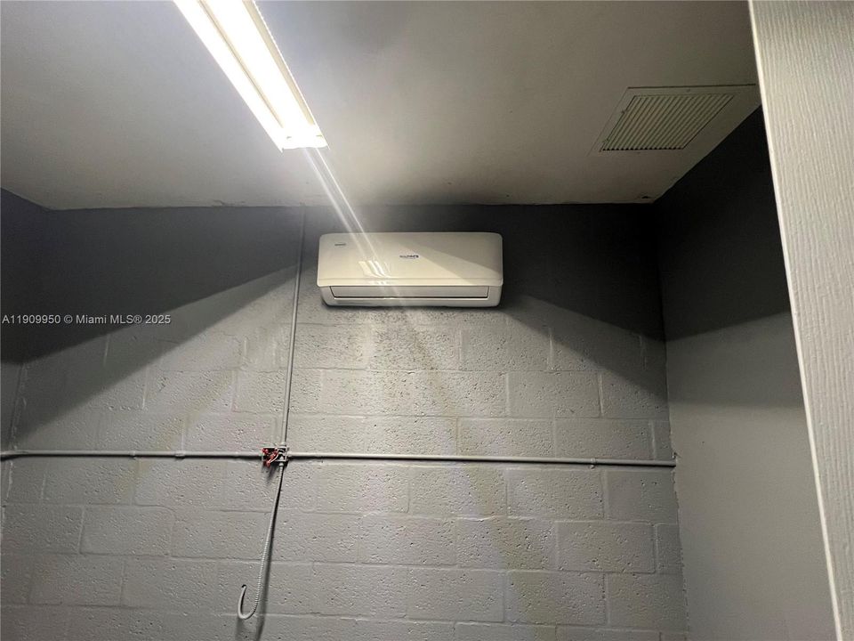 For Rent: $6,000 (0 beds, 0 baths, 0 Square Feet)