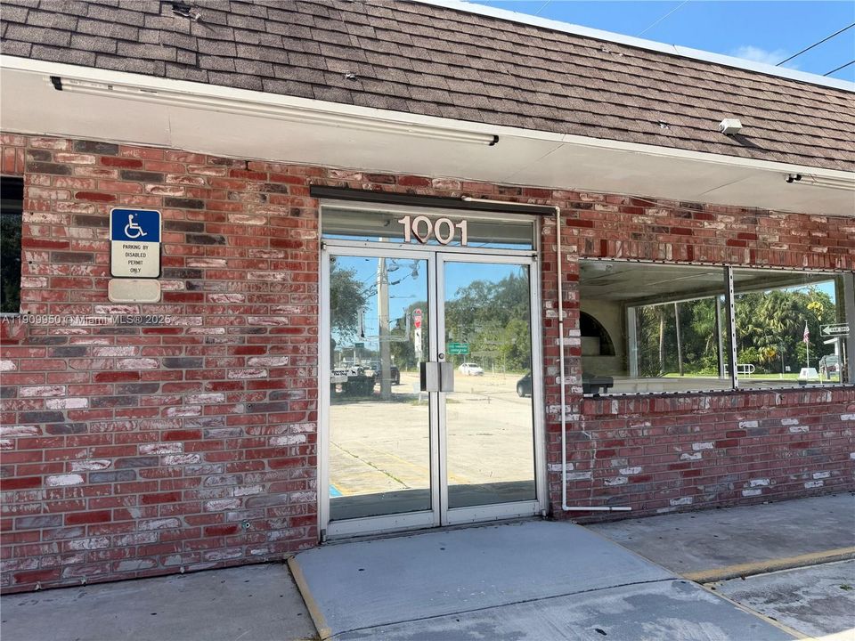 For Rent: $6,000 (0 beds, 0 baths, 0 Square Feet)