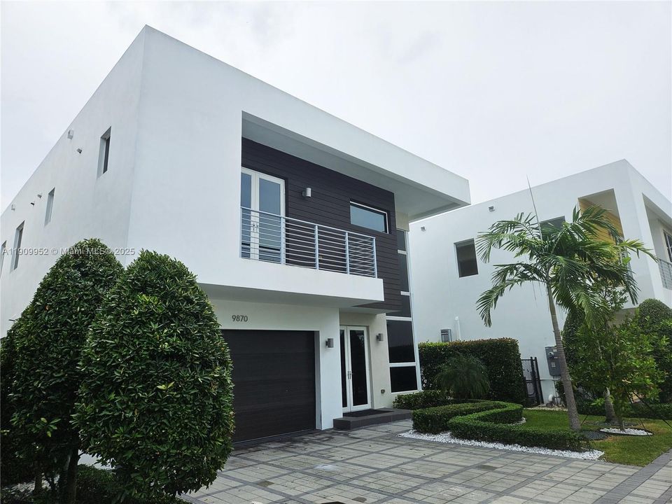 На продажу: $1,450,000 (5 спален, 5 ванн, 3113 Квадратных фут)