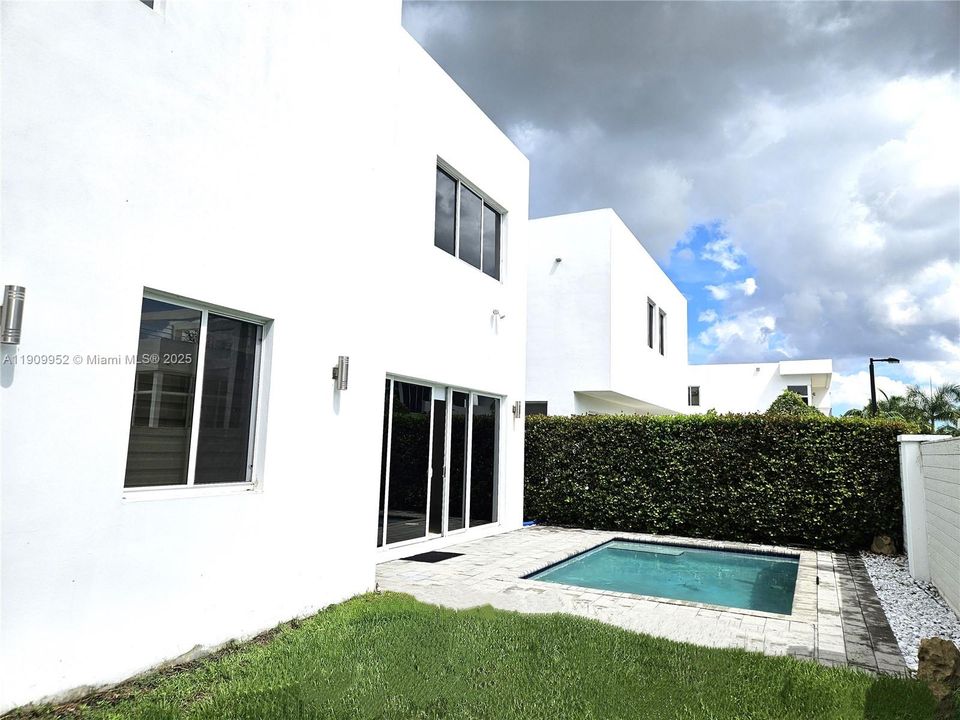 На продажу: $1,450,000 (5 спален, 5 ванн, 3113 Квадратных фут)