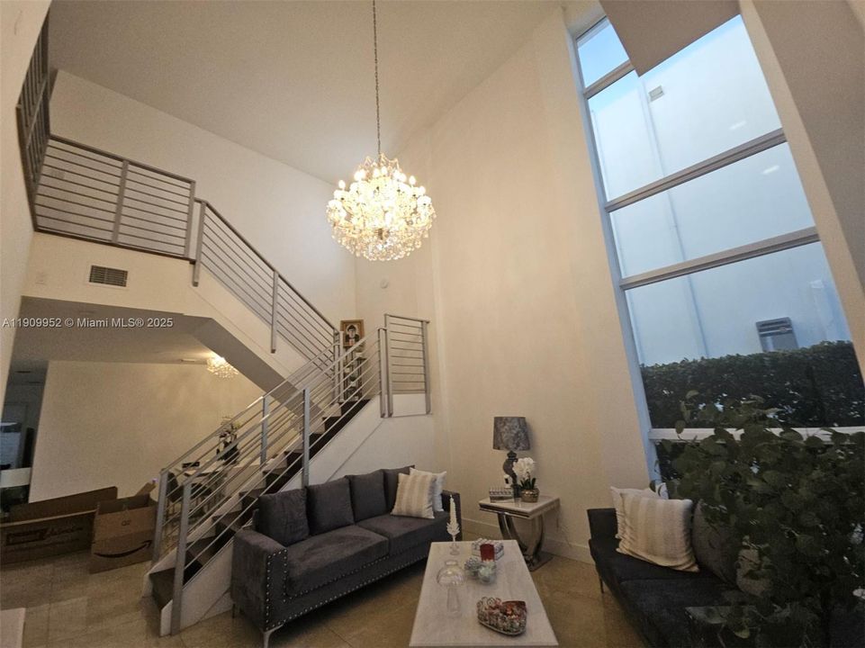 На продажу: $1,450,000 (5 спален, 5 ванн, 3113 Квадратных фут)