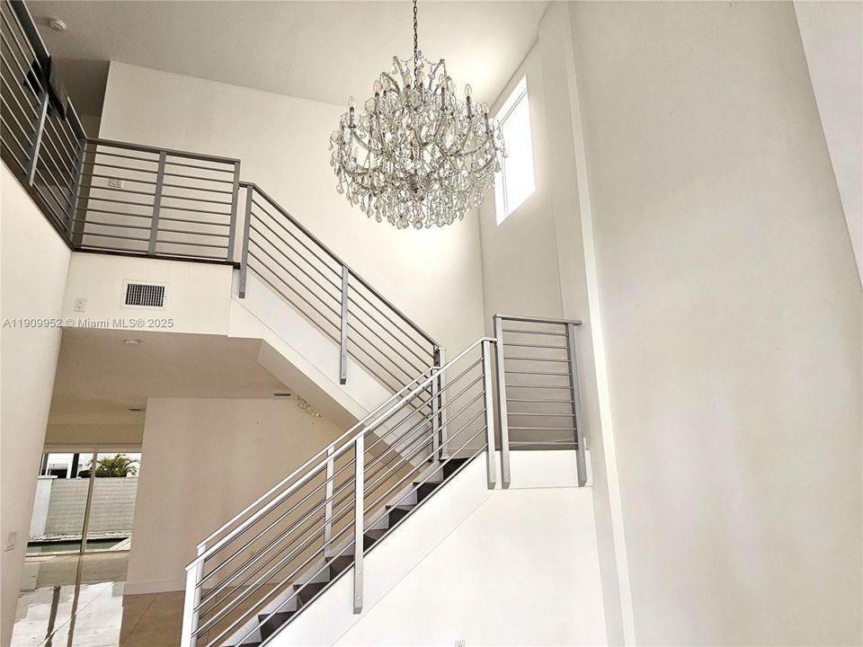 На продажу: $1,450,000 (5 спален, 5 ванн, 3113 Квадратных фут)