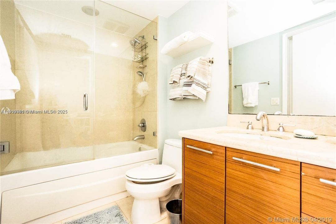 Recientemente alquilado: $3,000 (1 camas, 1 baños, 700 Pies cuadrados)