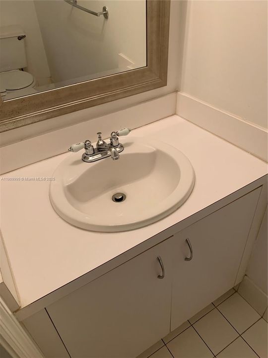 For Rent: $3,500 (3 beds, 2 baths, 1628 Square Feet)