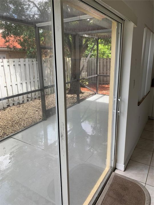 For Rent: $3,500 (3 beds, 2 baths, 1628 Square Feet)