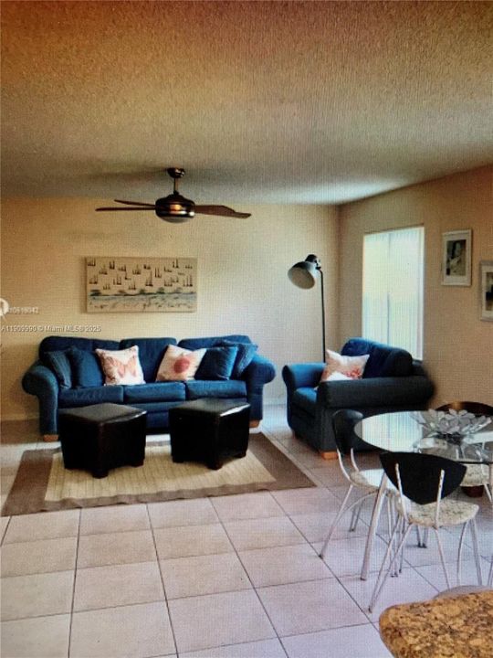 For Rent: $3,500 (3 beds, 2 baths, 1628 Square Feet)