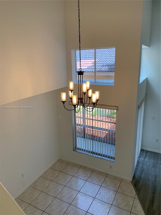 For Rent: $3,500 (3 beds, 2 baths, 1628 Square Feet)