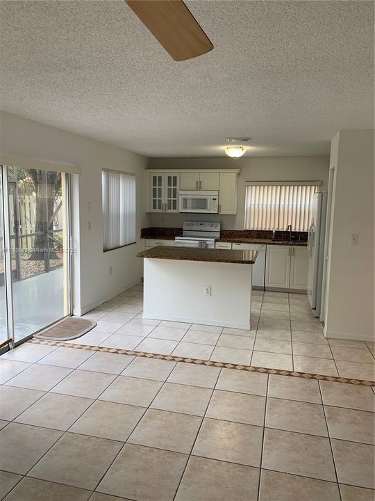 For Rent: $3,500 (3 beds, 2 baths, 1628 Square Feet)