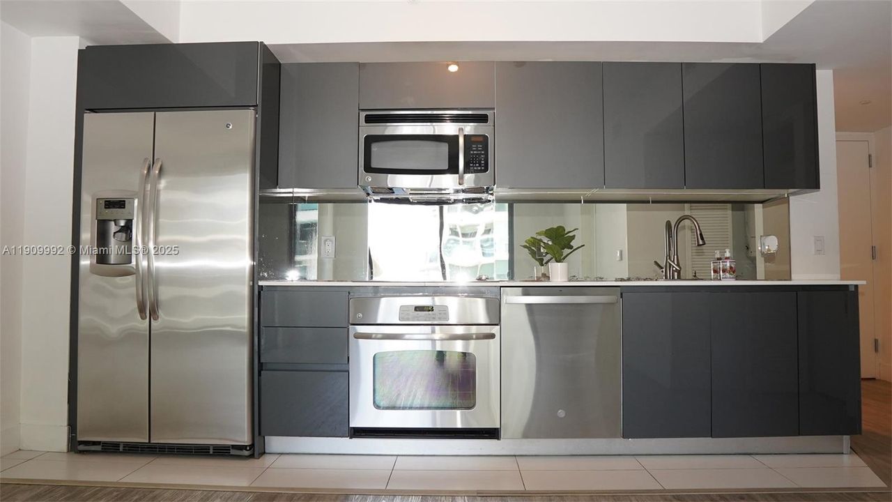 En Renta: $3,500 (2 camas, 2 baños, 842 Pies cuadrados)