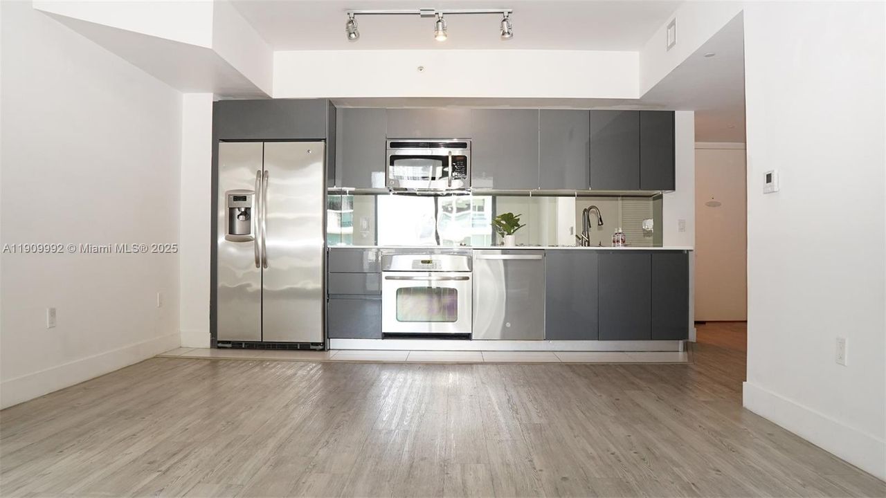 En Renta: $3,500 (2 camas, 2 baños, 842 Pies cuadrados)