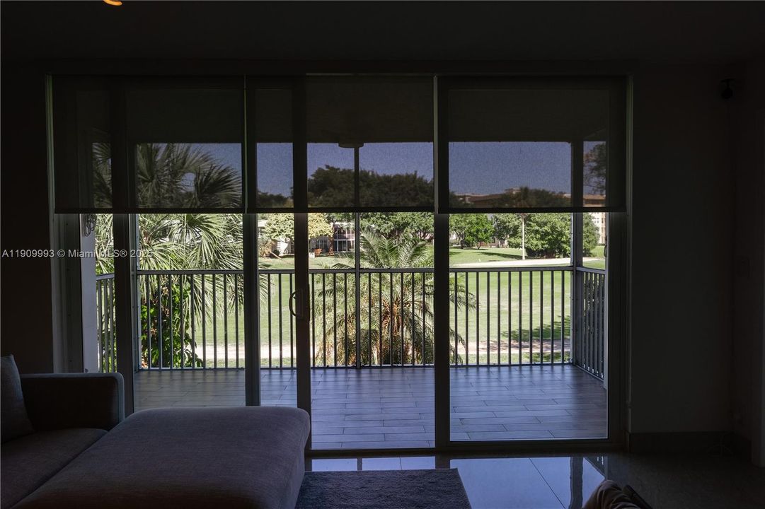 For Rent: $3,800 (3 beds, 2 baths, 1444 Square Feet)