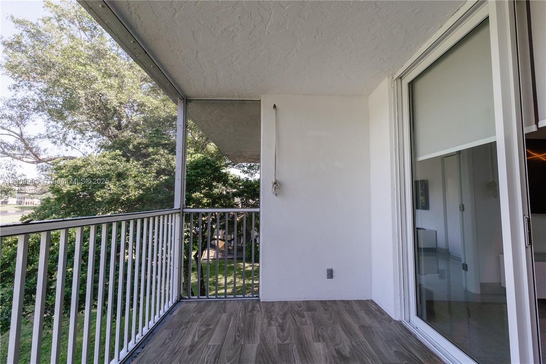 For Rent: $3,800 (3 beds, 2 baths, 1444 Square Feet)