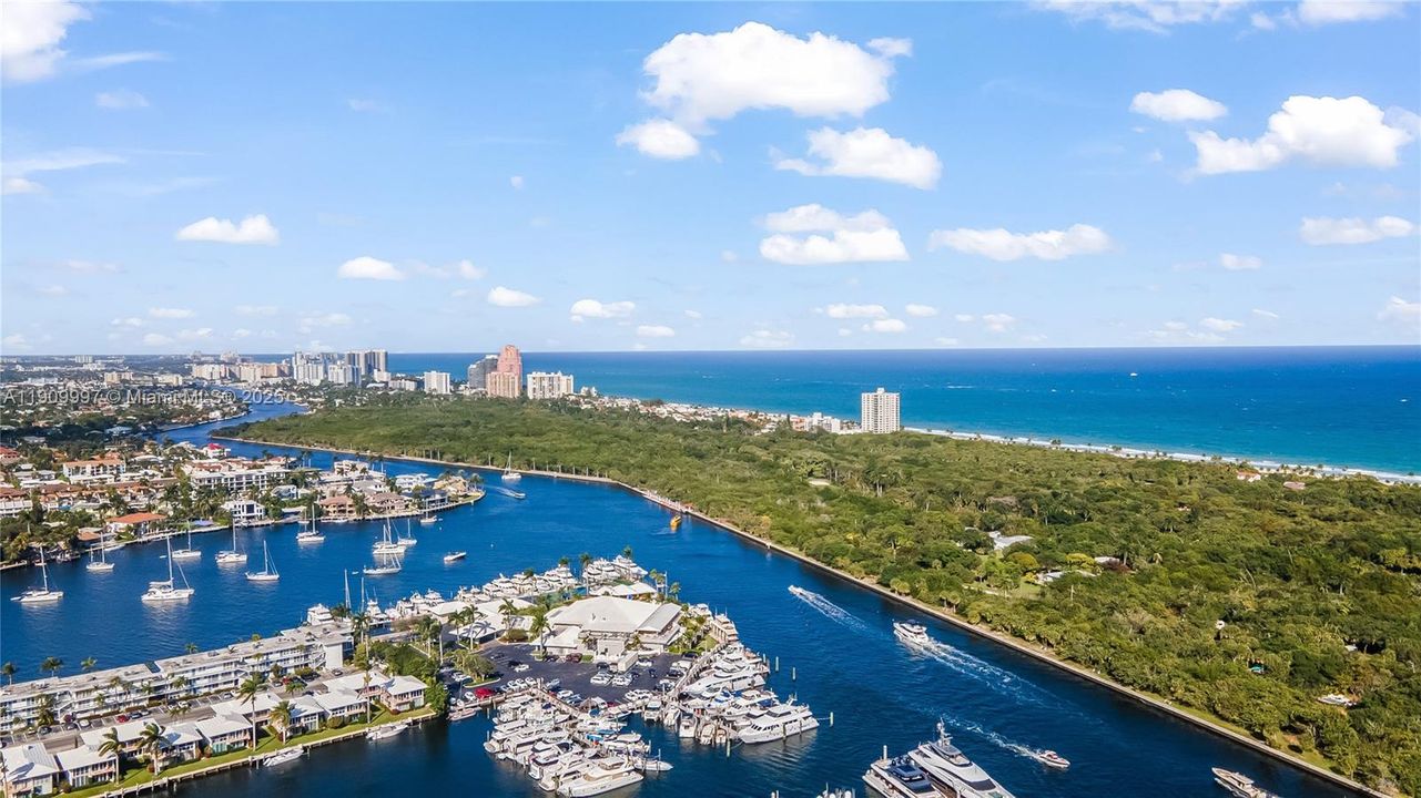 Под контрактом: $2,400 (1 спален, 1 ванн, 955 Квадратных фут)