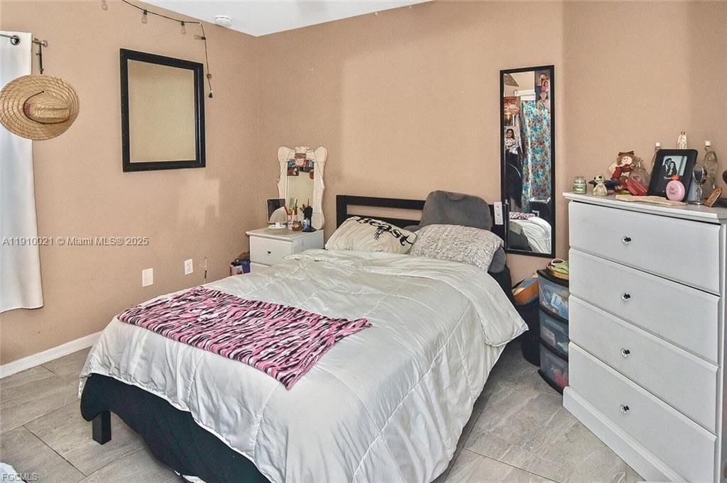 待售: $275,000 (3 贝兹, 2 浴室, 0 平方英尺)