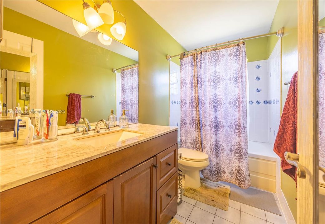 Active With Contract: $485,000 (3 beds, 2 baths, 1740 Square Feet)