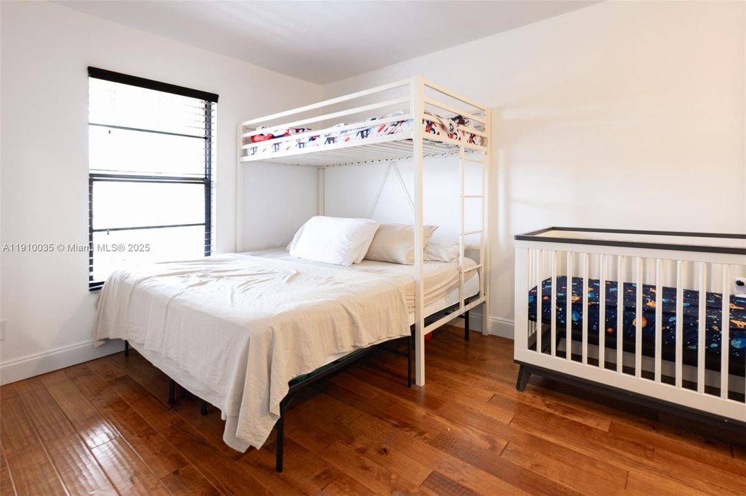 Activo con contrato: $164,000 (1 camas, 1 baños, 576 Pies cuadrados)