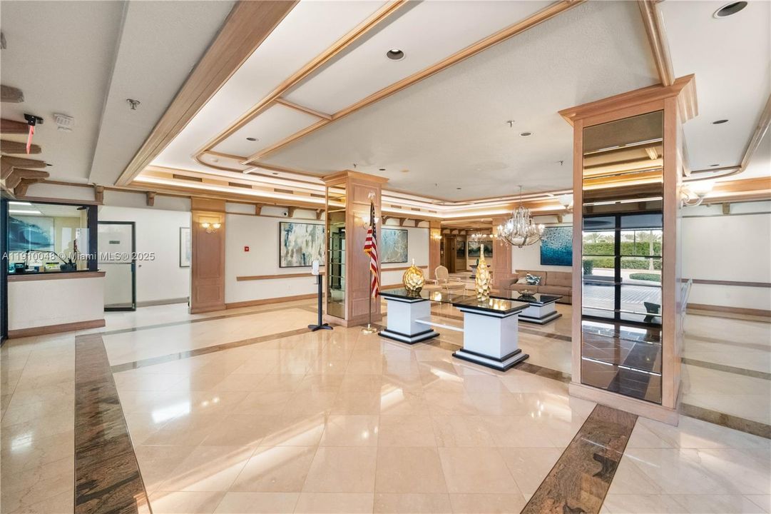 For Sale: $899,999 (2 beds, 2 baths, 1260 Square Feet)