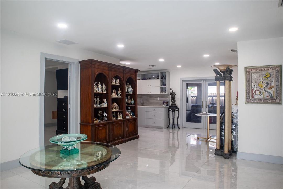 На продажу: $875,000 (3 спален, 2 ванн, 1496 Квадратных фут)