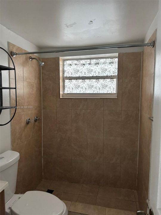 В аренду: $1,995 (2 спален, 1 ванн, 0 Квадратных фут)