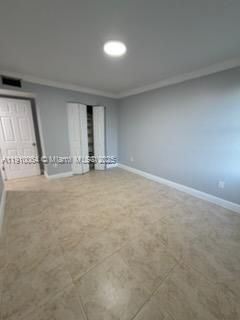 For Sale: $285,000 (3 beds, 1 baths, 975 Square Feet)