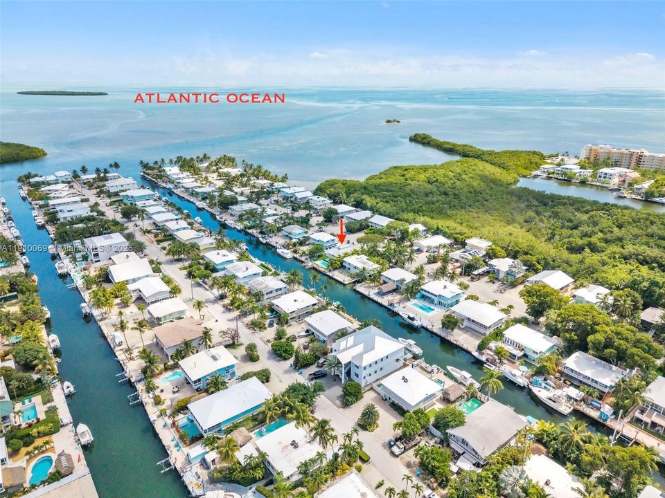 For Sale: $2,999,000 (3 beds, 3 baths, 1856 Square Feet)