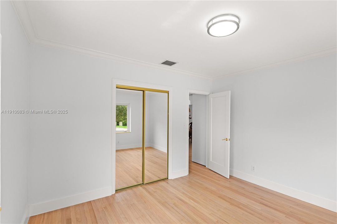 For Rent: $5,498 (2 beds, 2 baths, 1730 Square Feet)