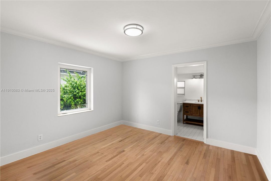 For Rent: $5,498 (2 beds, 2 baths, 1730 Square Feet)