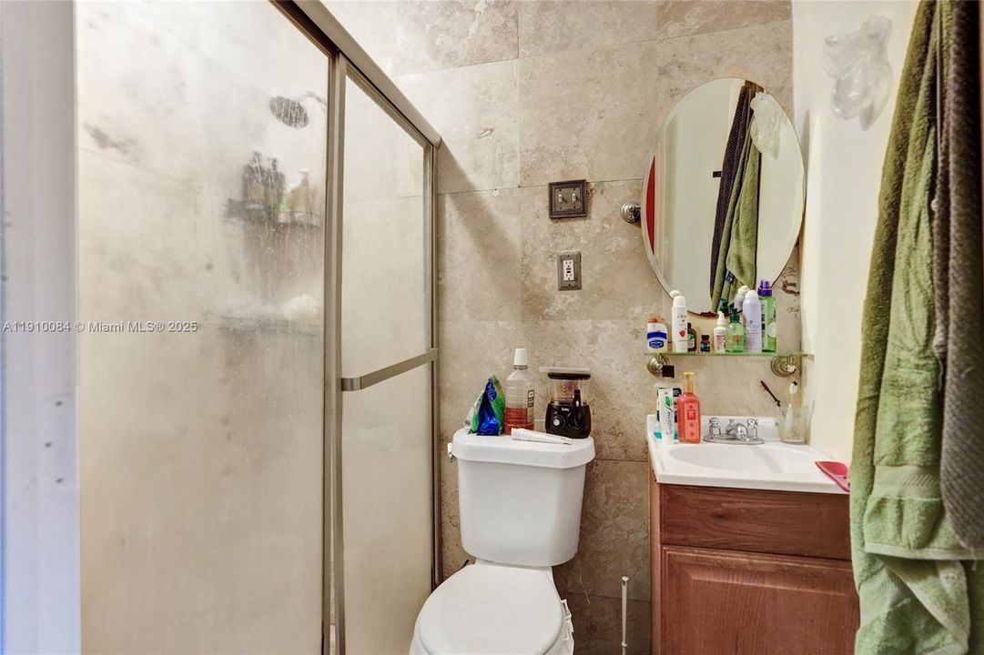 На продажу: $650,000 (4 спален, 3 ванн, 2000 Квадратных фут)