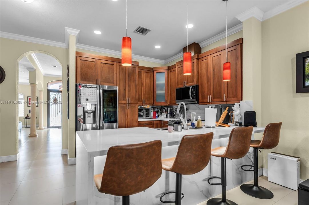 For Sale: $925,000 (4 beds, 3 baths, 2420 Square Feet)