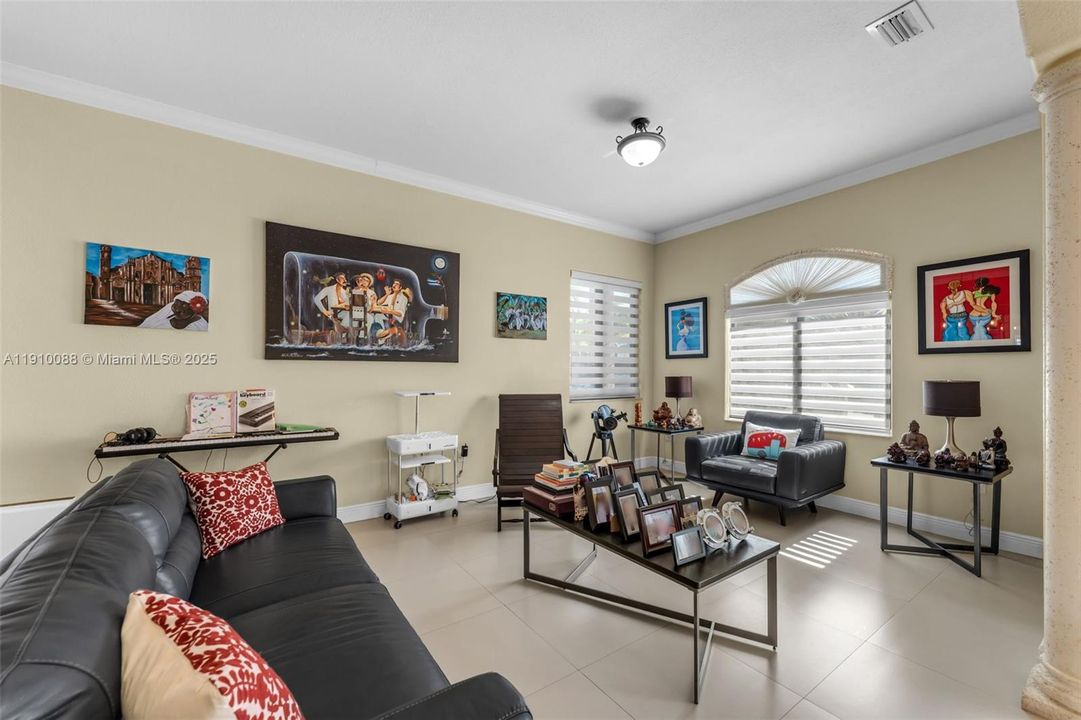 For Sale: $925,000 (4 beds, 3 baths, 2420 Square Feet)